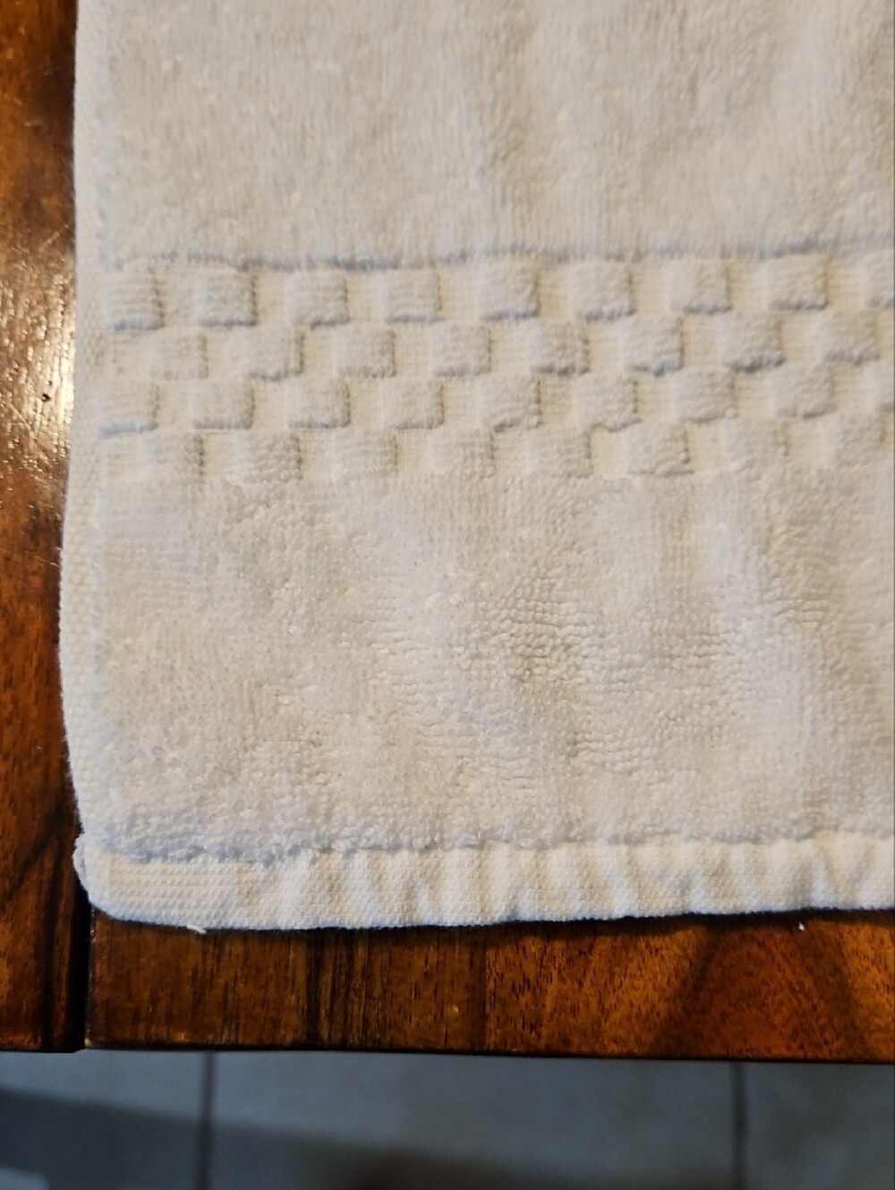 NWOT Set Of 5 Ritz Carlton Hotel Hand Towels - Picture 5 of 5